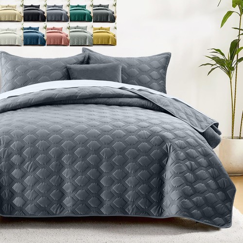 Soft velvet bedspread - velvet, set