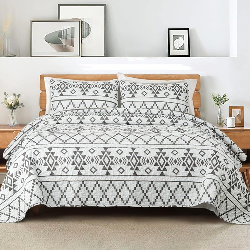 Reversible white print quilt - reversible,